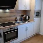 Apartament 67 *